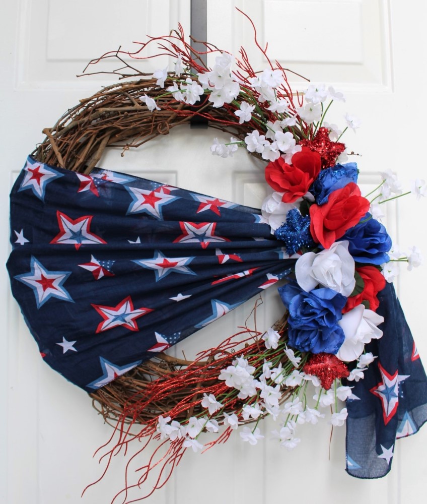 DIY Patriotic Wreath on Door