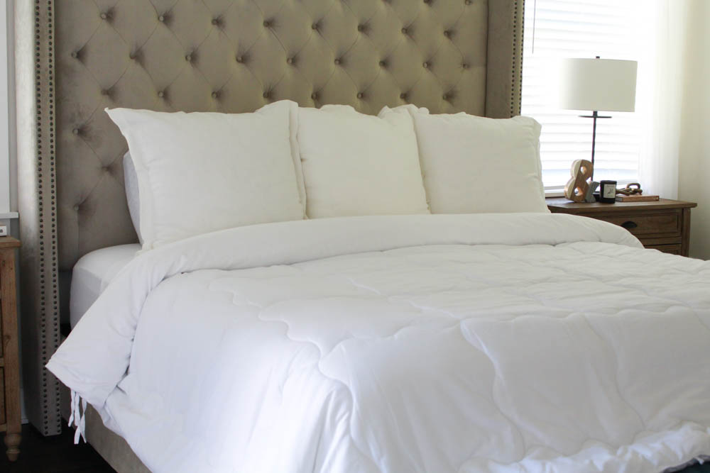 How To Style A King-Size Bed Like A Professional [Without A Million Pillows!]  - Simply Lovely Living
