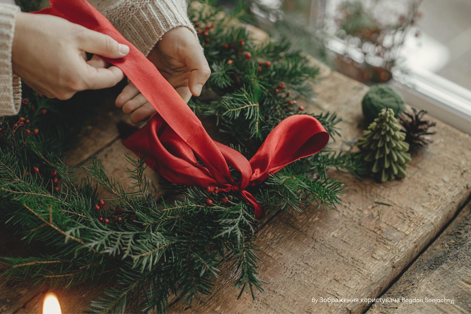 Christmas Decor Tips - Use Ribbon To Create A Cohesive Look