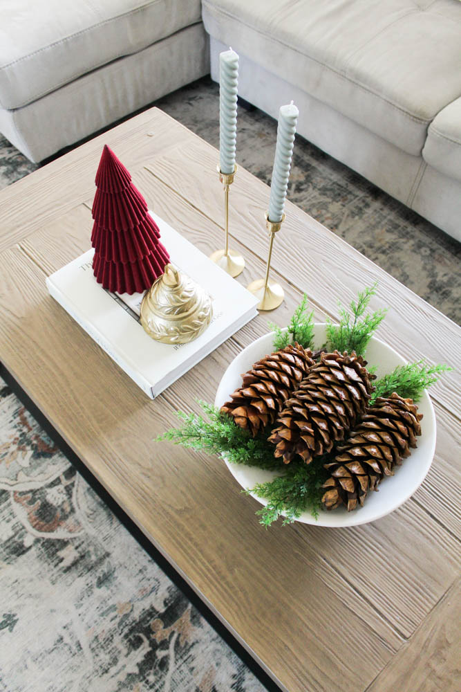 Christmas Coffee Table Decor