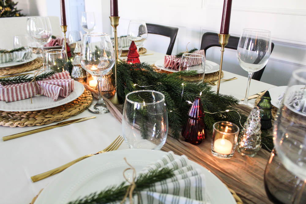 Red and Green Christmas Tablescape